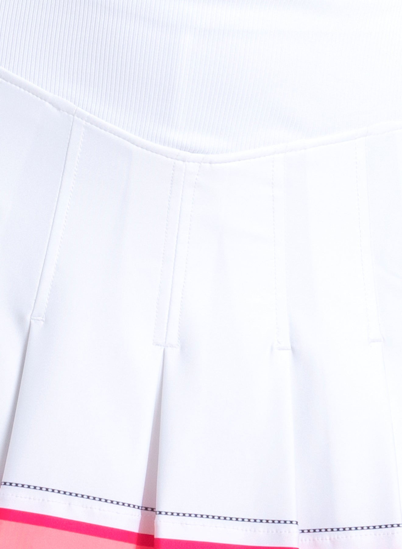 Glow Set Pleat Skirt