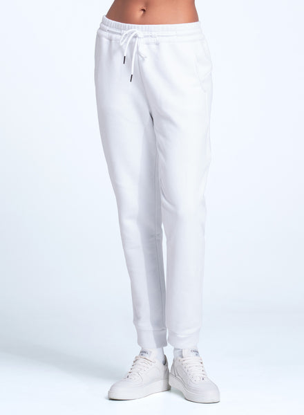 Essential Jogger – Lucky in Love
