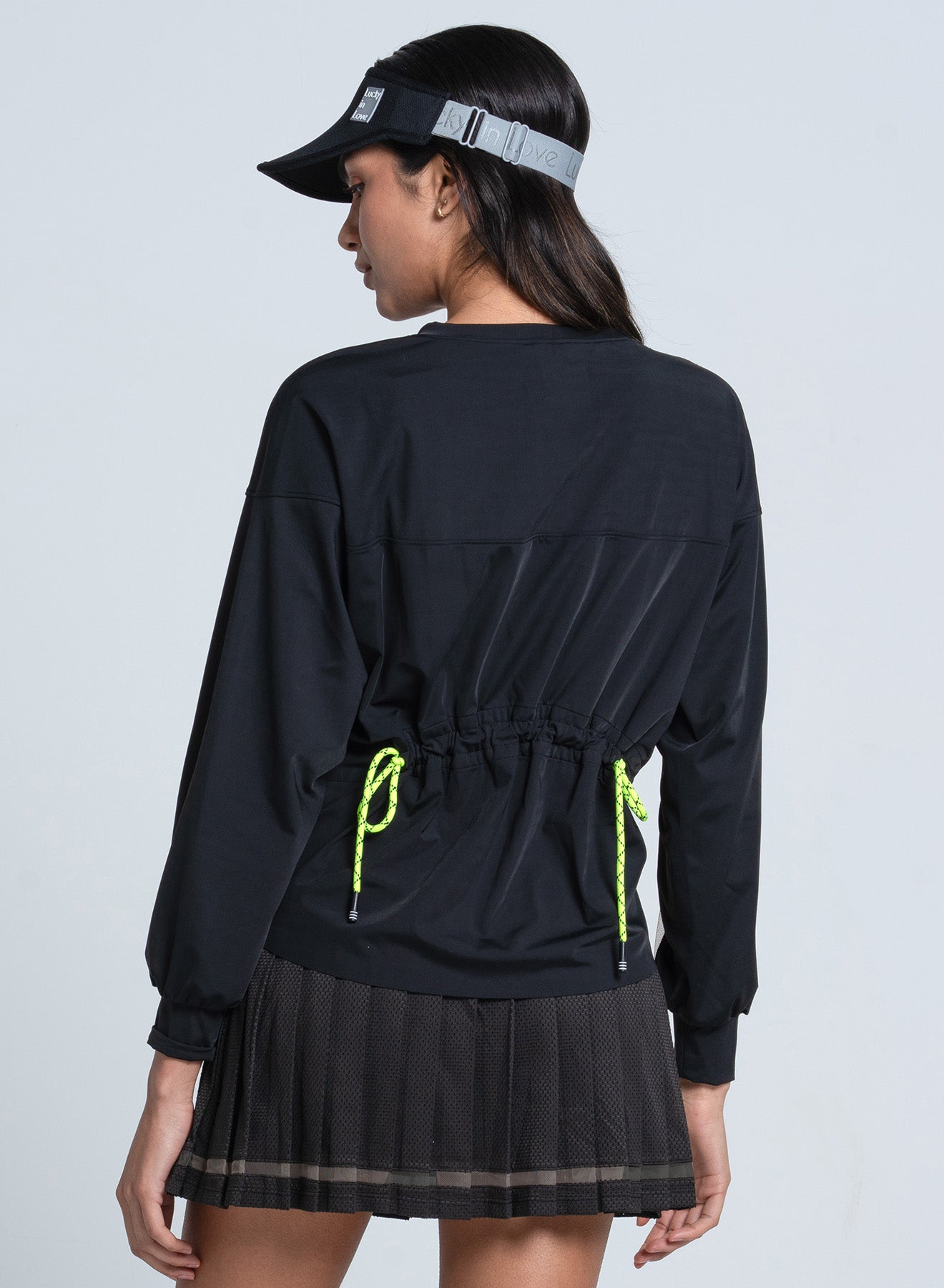 Soyez Tulle Throw Over