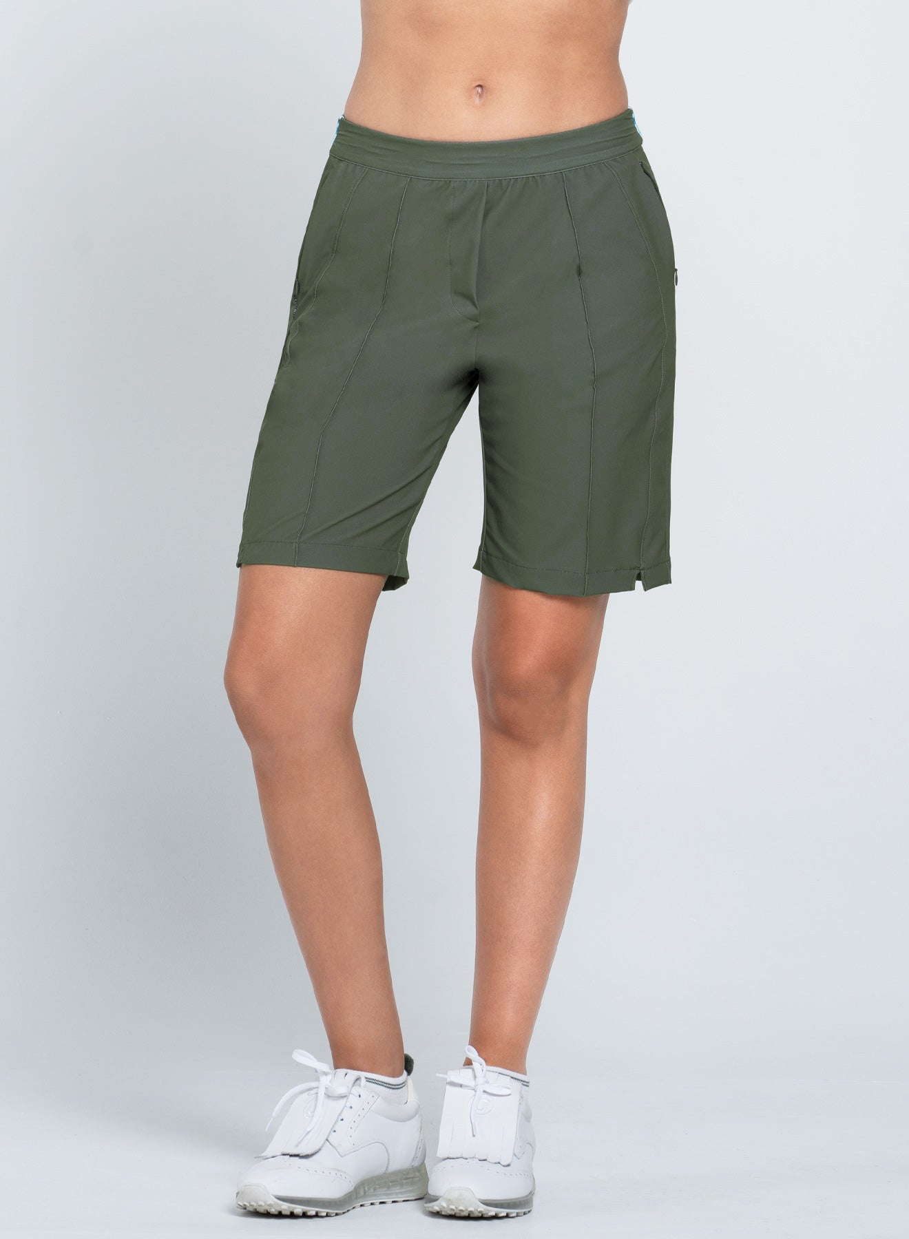 Isla Short