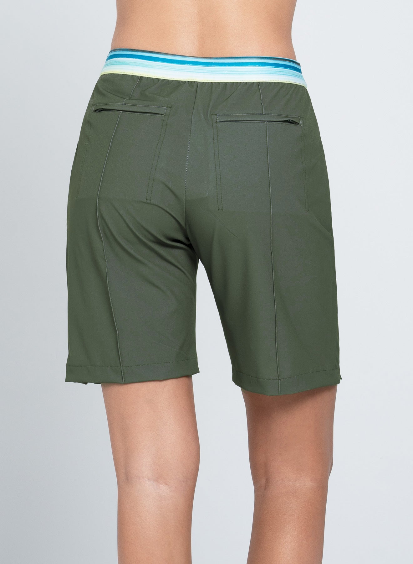 Isla Short