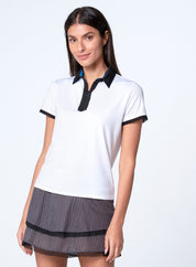 Chevron Placket Zip Short Sleeve
